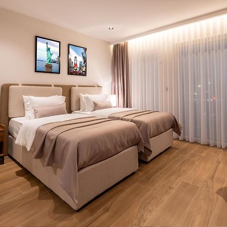 Ruby Hotel Prishtina พริสตีนา ภายนอก รูปภาพ