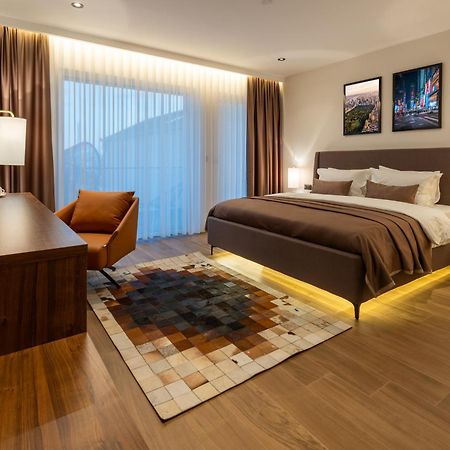 Ruby Hotel Prishtina พริสตีนา ภายนอก รูปภาพ